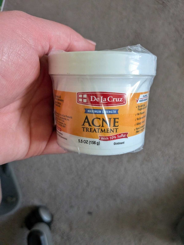 New De La Cruz Acne Treatment 5.5oz
