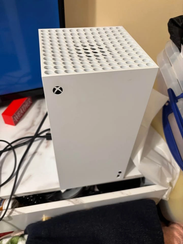 Xbox Series X - photo 3