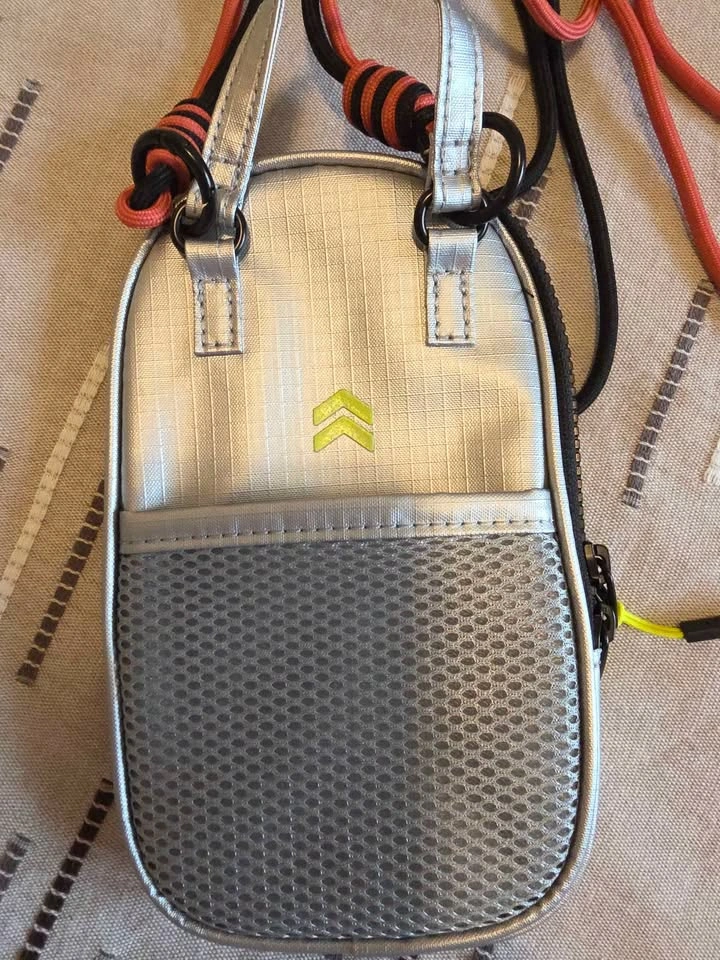 Velez "Fly Up" Gray Handbag - photo 2