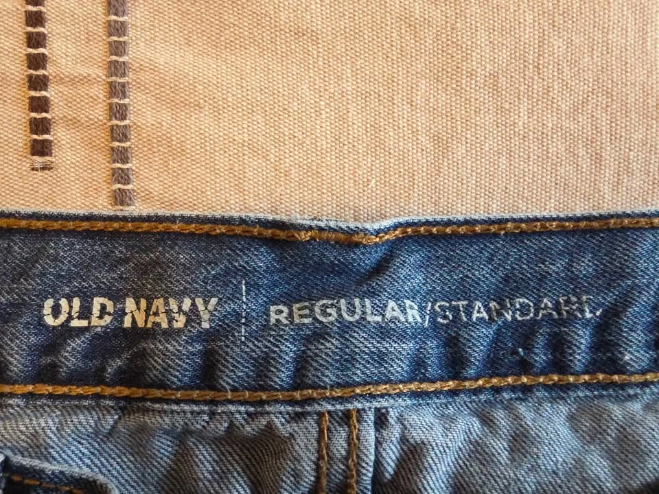 Old Navy Men's Regular Fit Jeans - photo 4