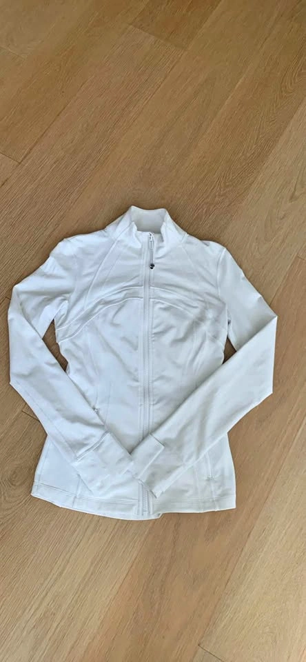 White Lululemon Define Jacket - Size 6/Small