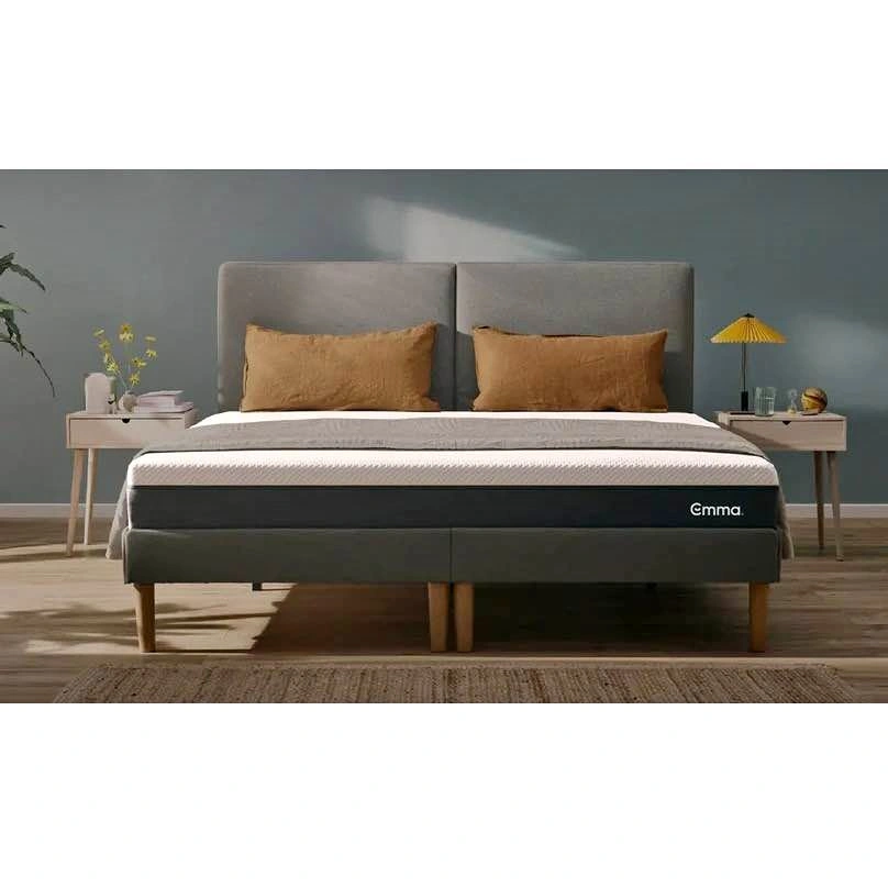 Queen Size 10" Mattress & Zipcover