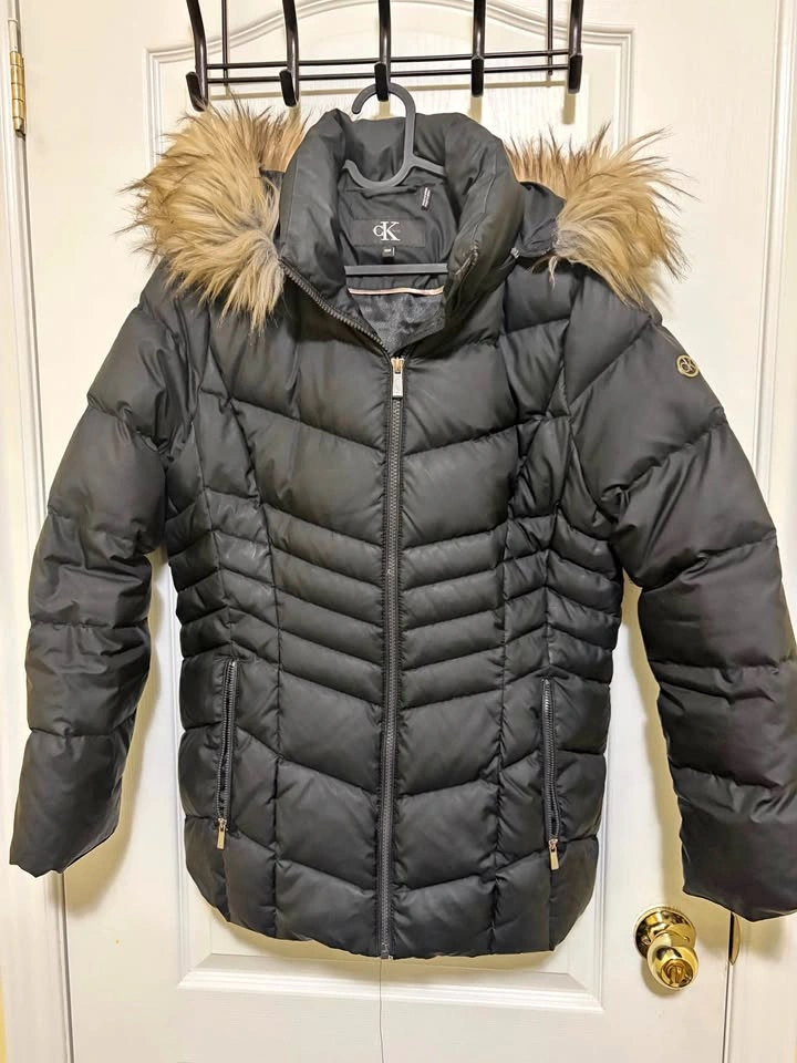 Calvin Klein Black Puffer Jacket Faux Fur Hood Size M