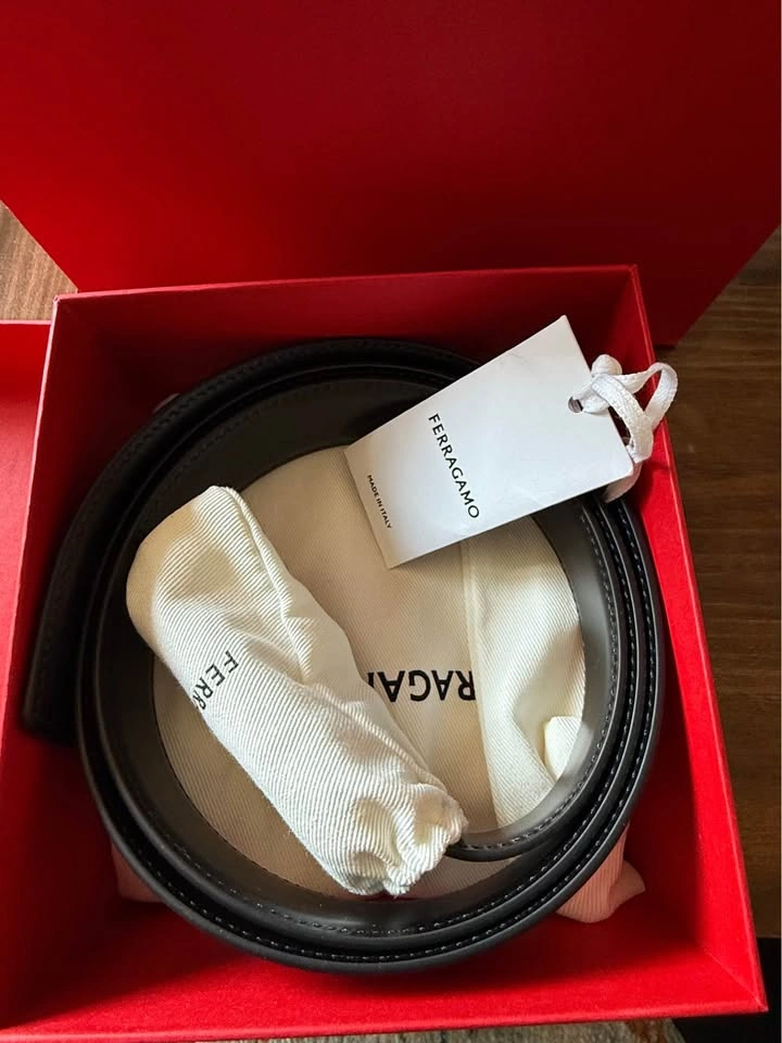 Ferragamo Reversible Gancini Belt Size 105 - photo 2