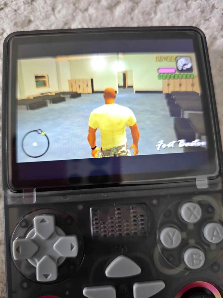 J36 Ultra - 1000+ Games - Nintendo, PlayStation, WI-FI
