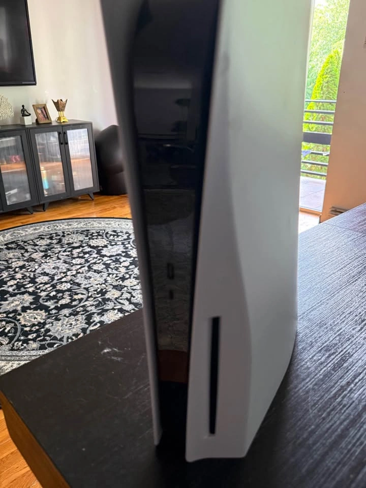PlayStation 5 Console - photo 3