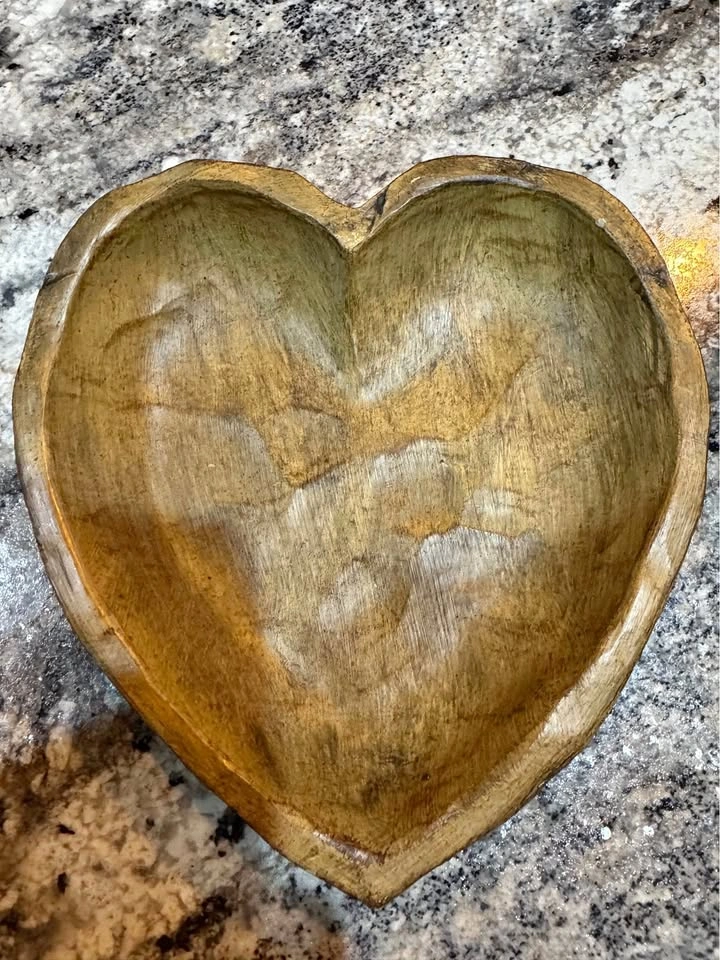 Wooden heart dishes