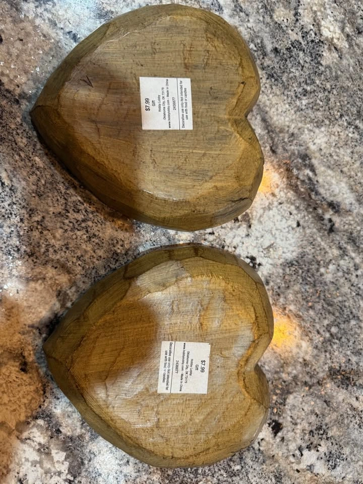 Wooden heart dishes - photo 5