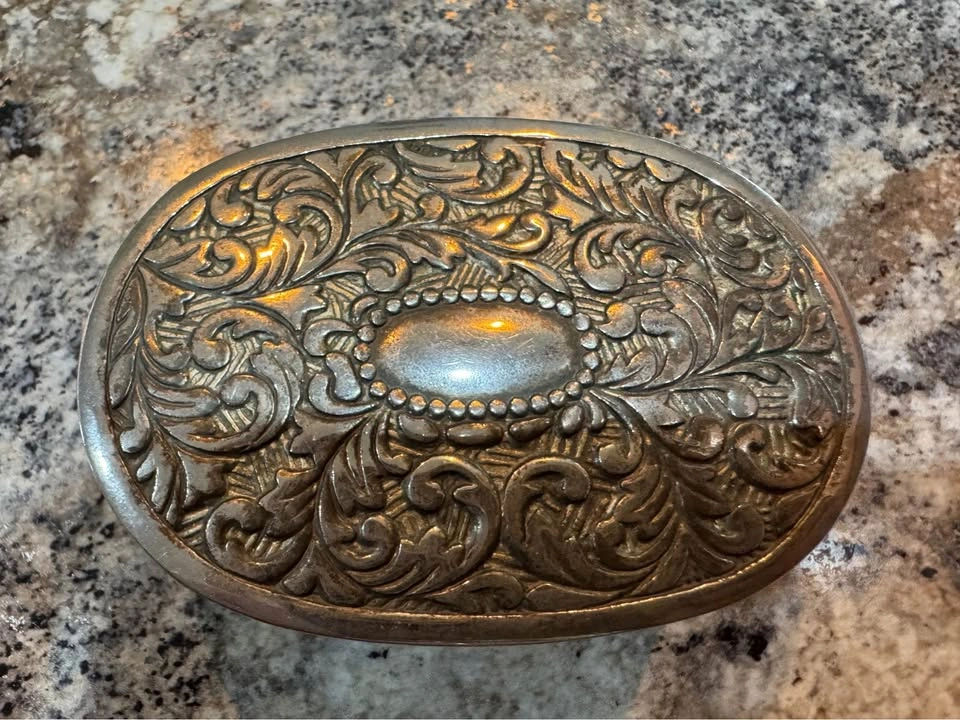 Little Silver Box - photo 2