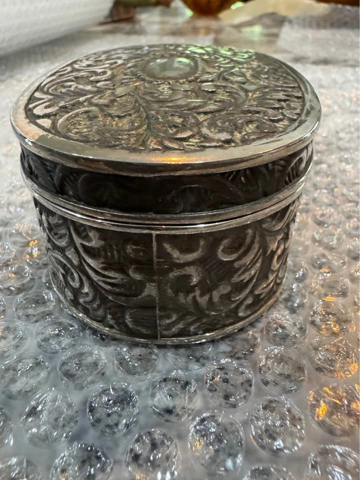 Little Silver Box - photo 3