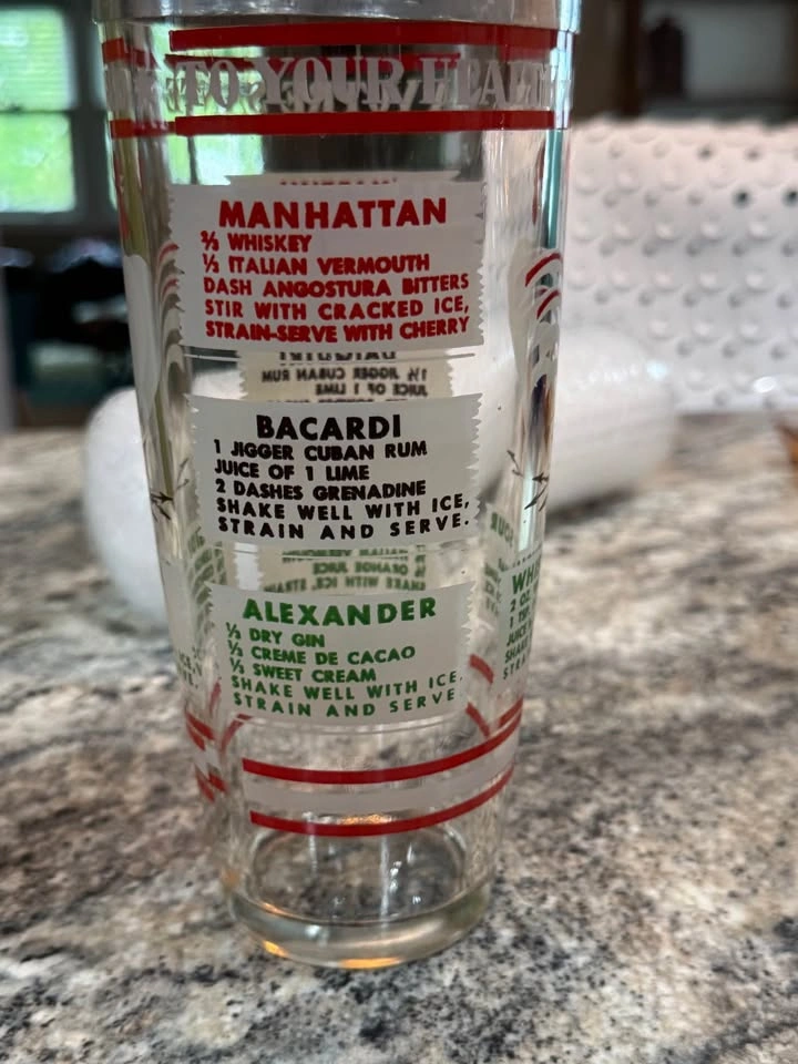 Vintage Cocktail Shaker - photo 2