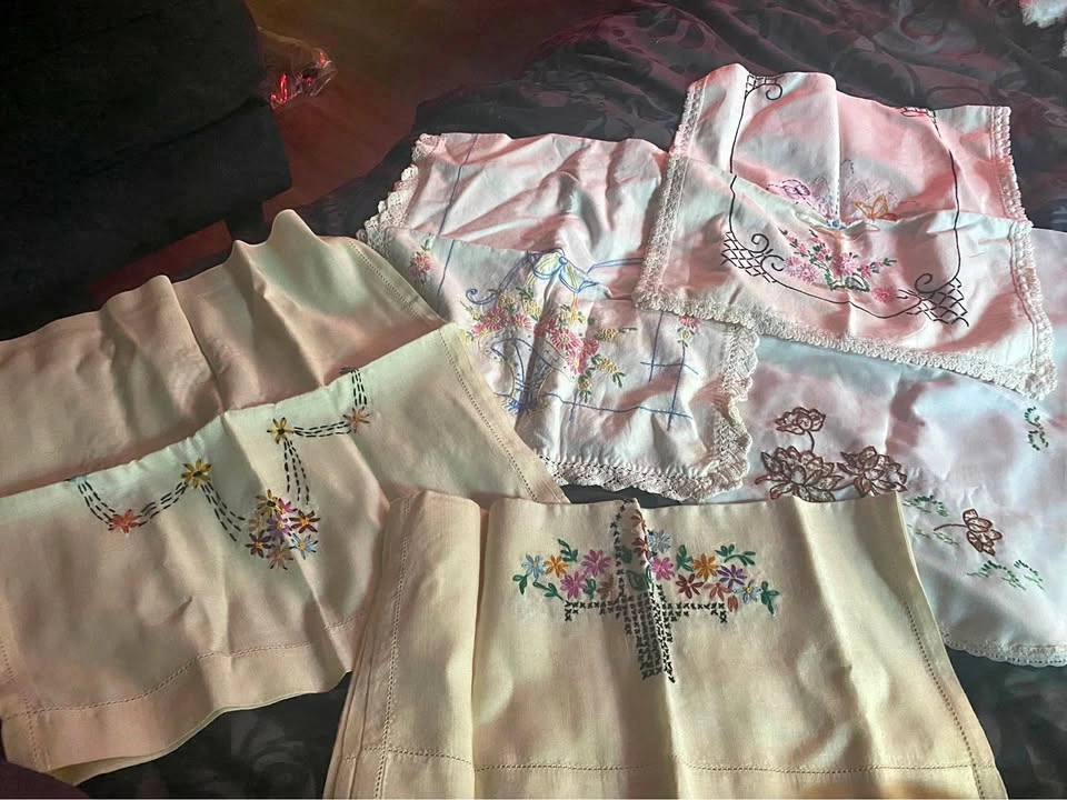 Vintage embroidered table runners