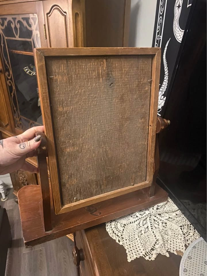Wooden Vanity Mirror - photo 3