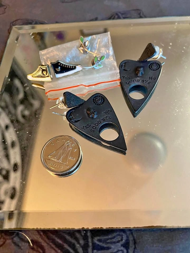 Fun earrings!