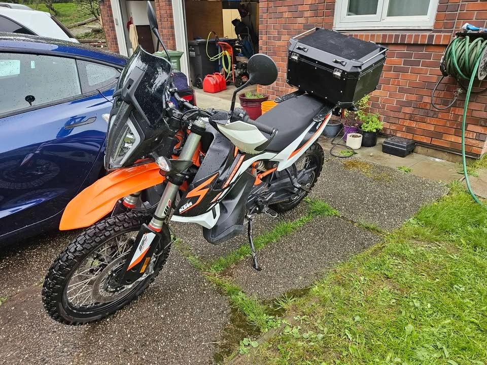 2021 KTM 890 Adventure R - photo 4