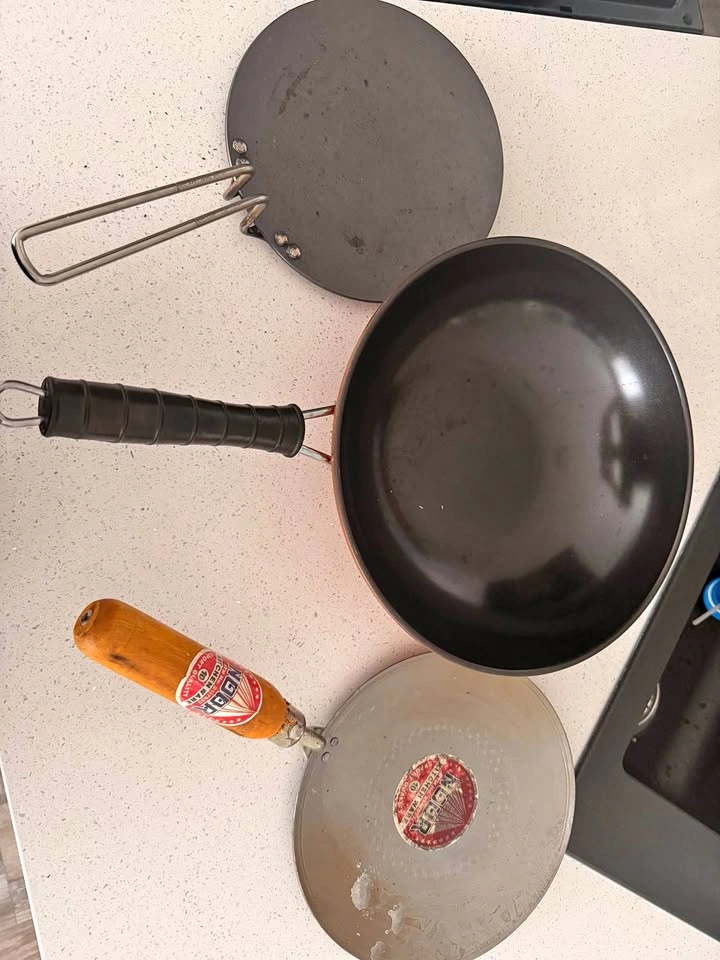 Kitchen Pans Set 🍳- $15 for 3