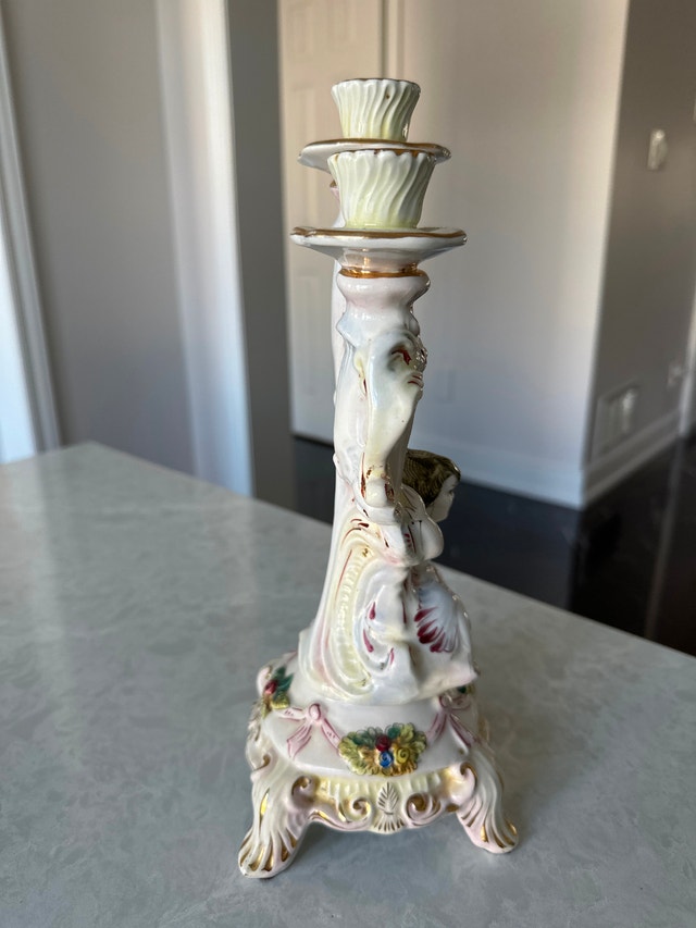 Capodimonte Porcelain Double-Light Candelabra - photo 5