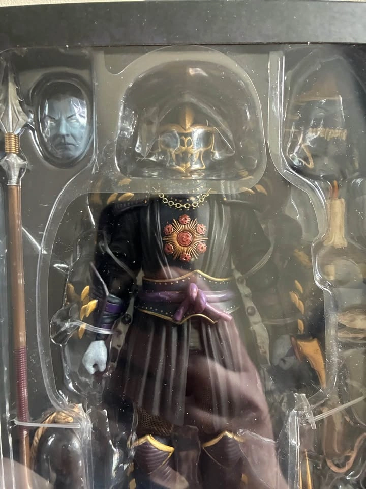 NECA Ultimate Shredder Dracula TMNT Figure - photo 3