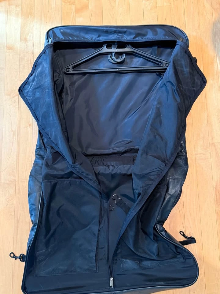 Premium Black Tri-Fold Garment Bag / Suit Carrier - photo 3