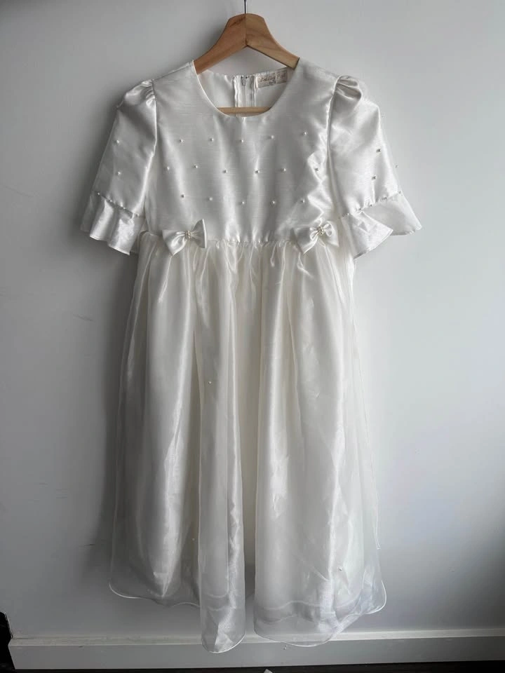 Girl's White Formal Dress (Size 11-12) - photo 2