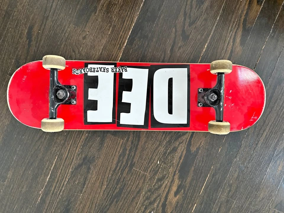 Baker Skateboard Complete - good Condition