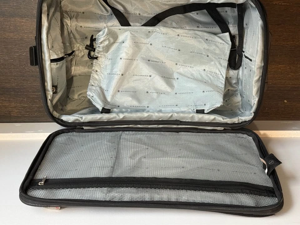 Air Canada Carry-On Suitcase - photo 2
