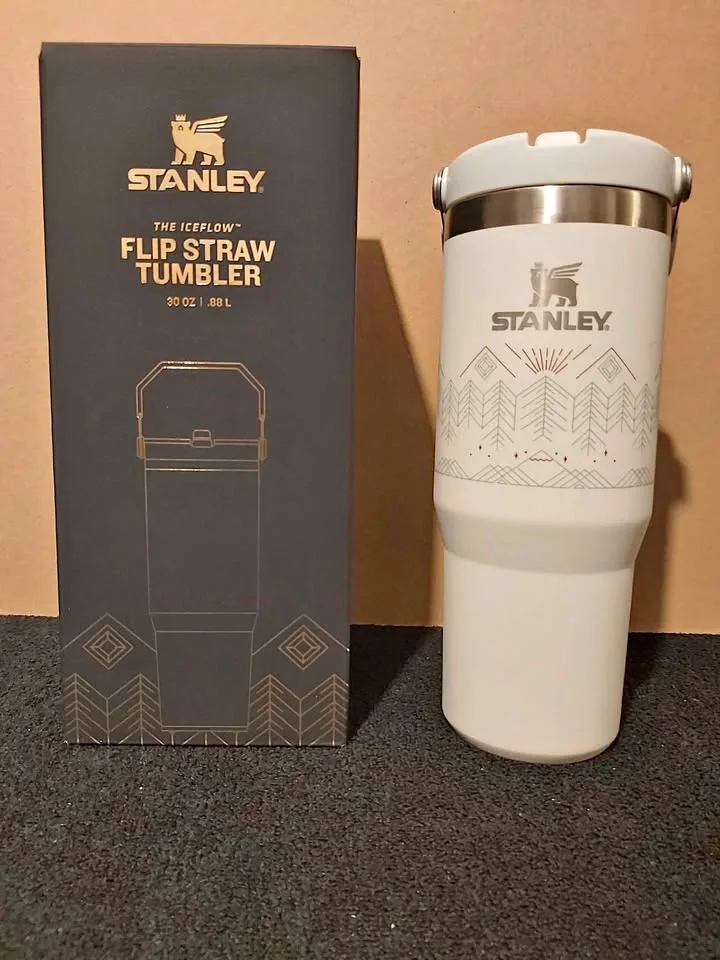 Stanley Iceflow Tumbler Limited Holiday Edition 30oz - New thumbnail
