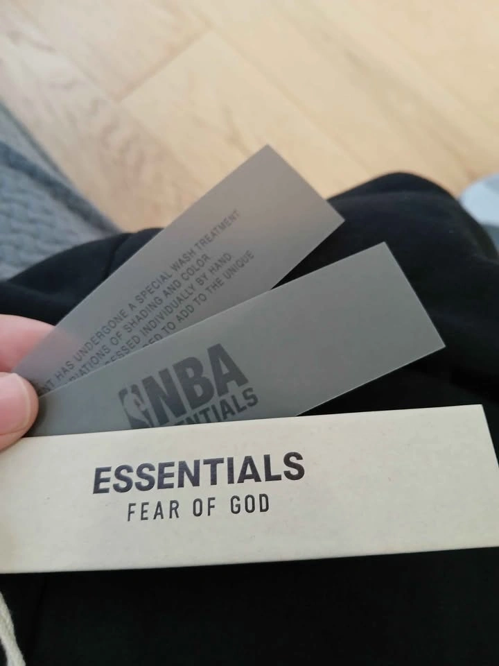 AUTHENTICATED, NBA essentials hoodie. - photo 5