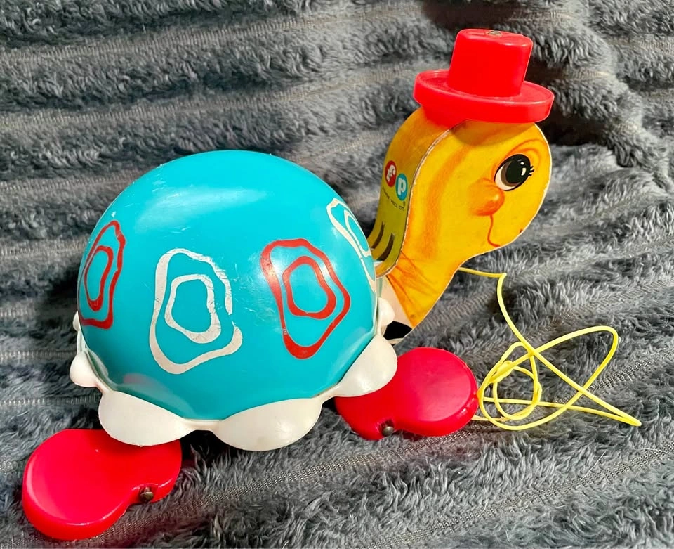 Vintage 1960s Fisher-Price Tip Toe Turtle Pull Toy