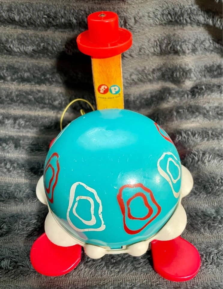 Vintage 1960s Fisher-Price Tip Toe Turtle Pull Toy - photo 2