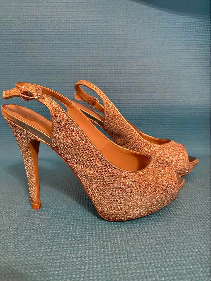 Ladies Gold Glitter Shoes Pickup Today