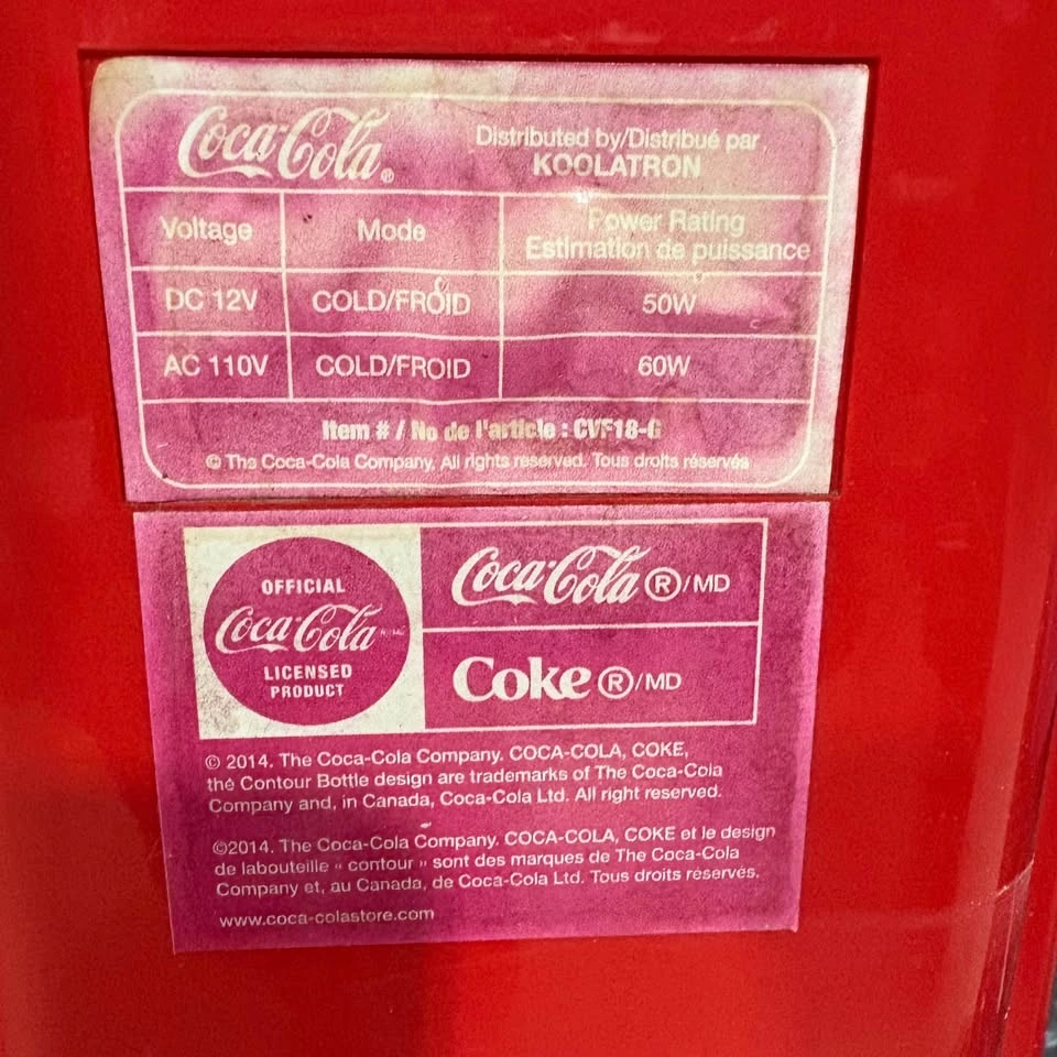 Koolatron Coca-Cola Vending Machine Mini Fridge - photo 4