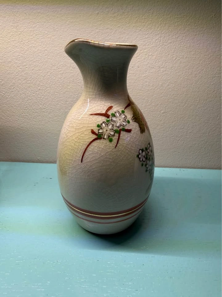 Vintage Japanese Kutani Sake Decanter Vase - photo 3