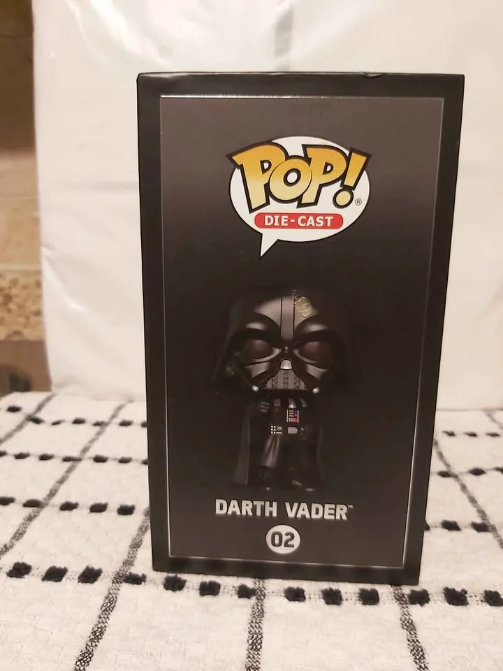 Star Wars - Darth Vader ( Die-Cast ) Exclusive Funko Pop 02 image indicator(2)