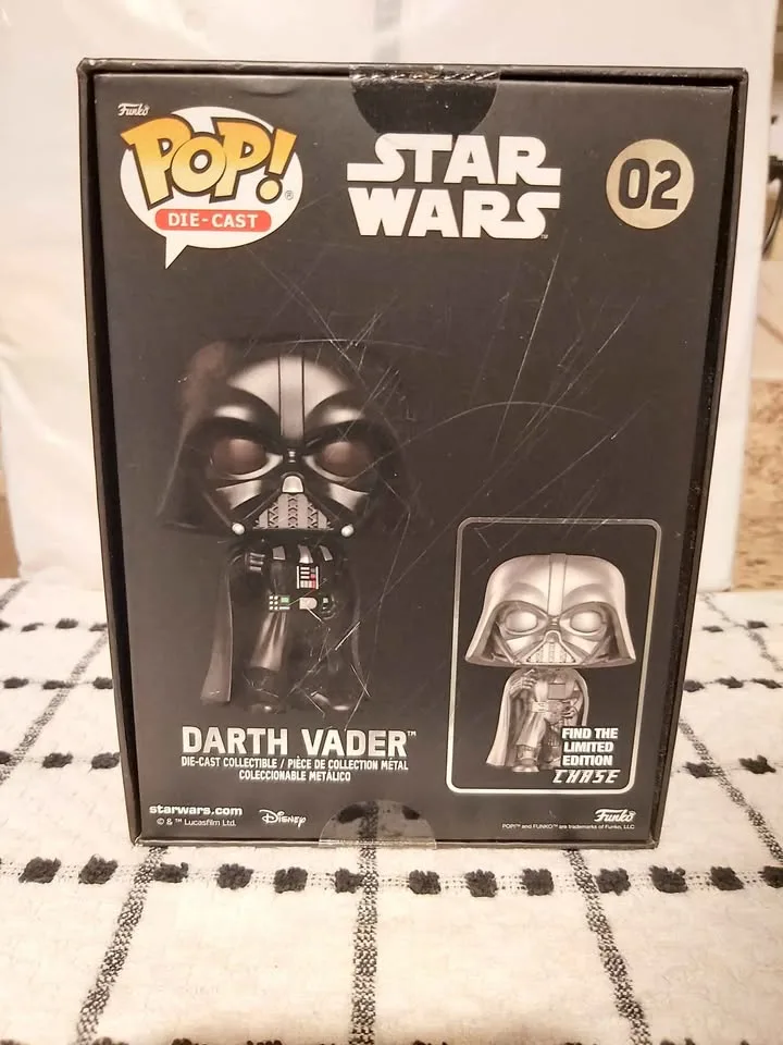Star Wars - Darth Vader ( Die-Cast ) Exclusive Funko Pop 02 image indicator(3)