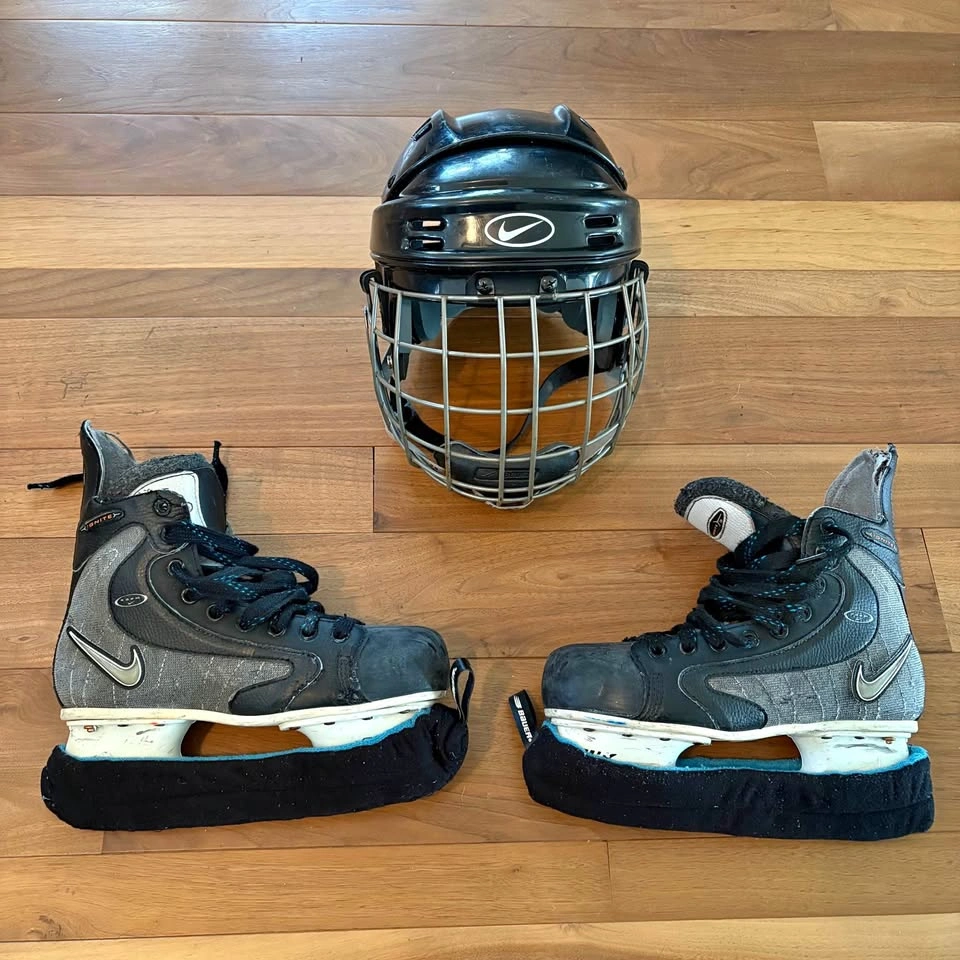 Nike Ignite 3 Ice Hockey Skates - Women's Size 8-8.5