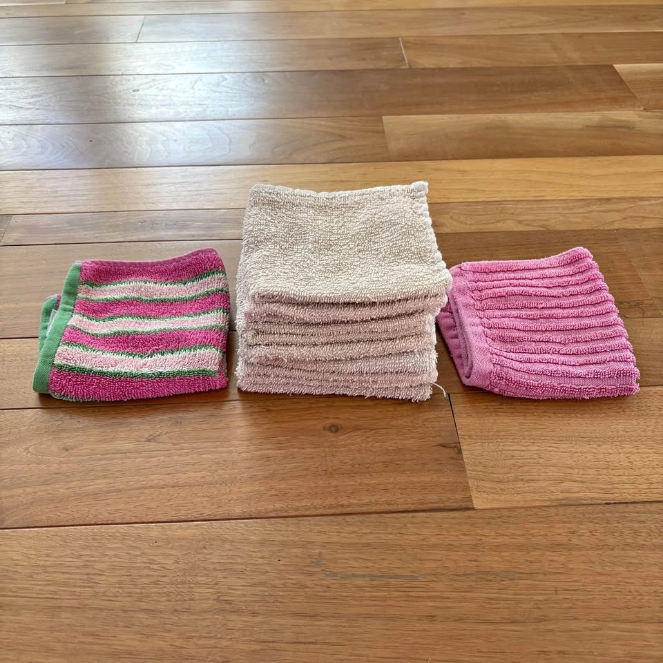 Bundle Of Nine Face Cloths