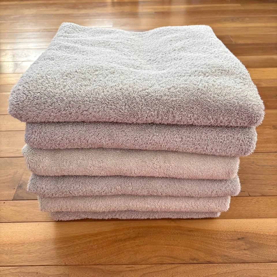 Set Of Six Gray Truly Lou Bath Towels
