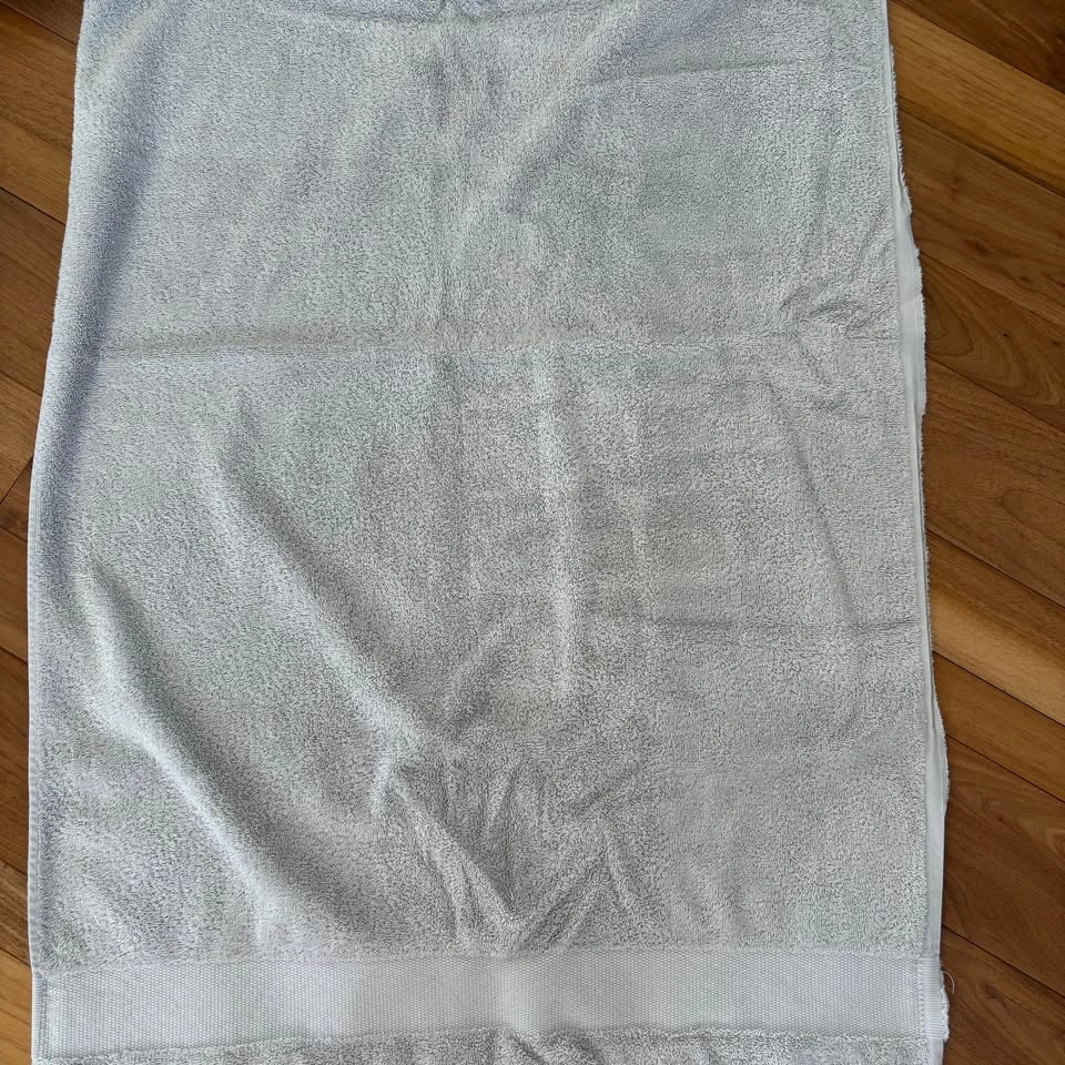 Set Of Six Gray Truly Lou Bath Towels - photo 5
