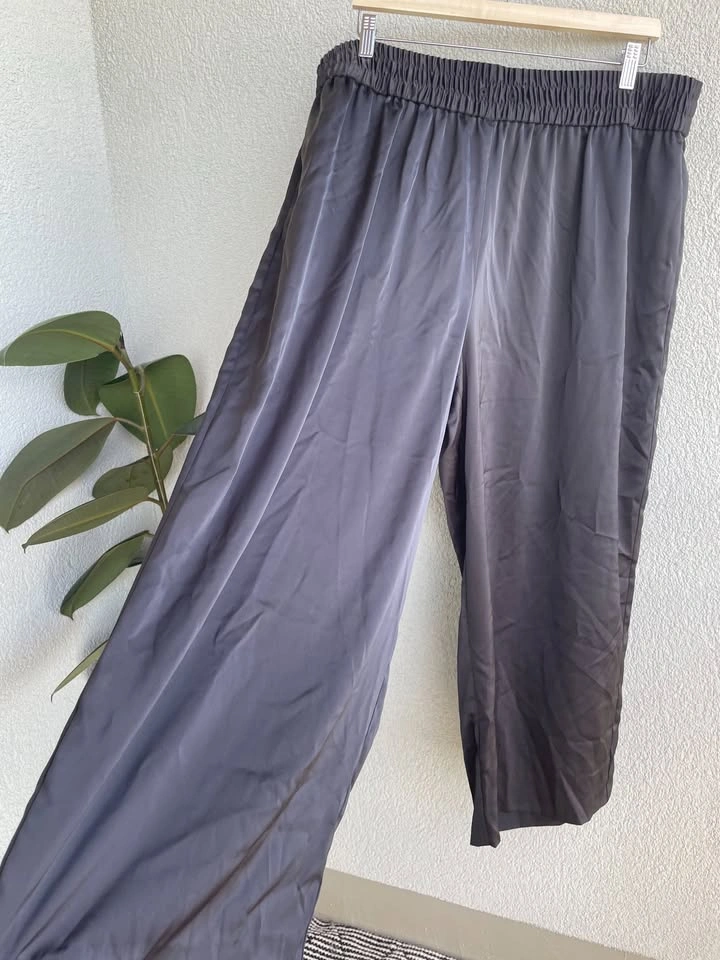 Rachel Roy Black Satin Wide Leg Pants Size 2X - photo 2