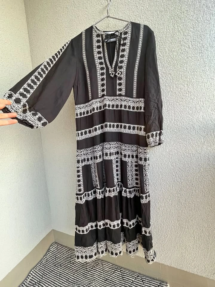 Zara Embroidered Boho Maxi Dress - Size S