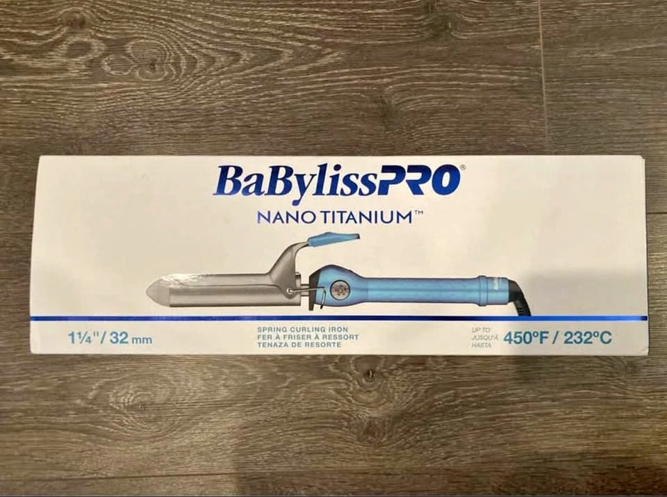 BaBylissPRO Nanotitanium 1 1/4" Curling Iron