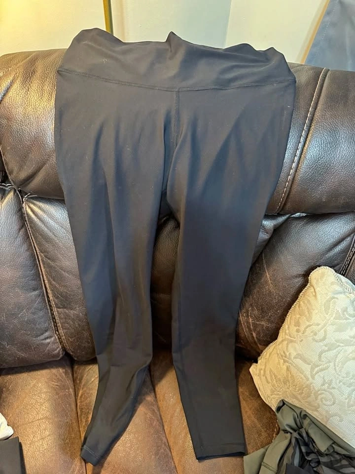 Old Navy Active Powersoft Extra High-Rise Leggings Black XL