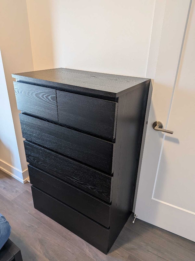 Ikea Malm Dresser 6-Drawer - black (moving sale)