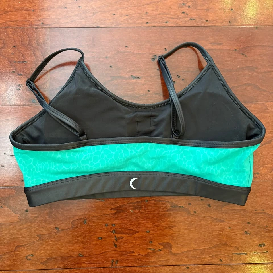 Women's Zyia Active Clothing Bundle - photo 2