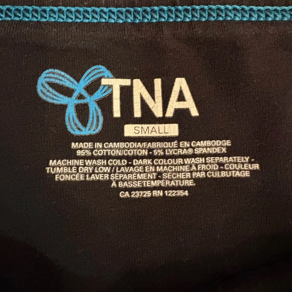 TNA Yoga Shorts - photo 3