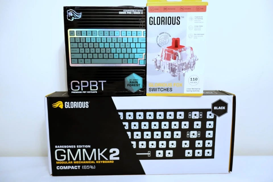 NEW SEALED Glorious GMMK2 RGB Keyboard Keycaps & Switches Bundle