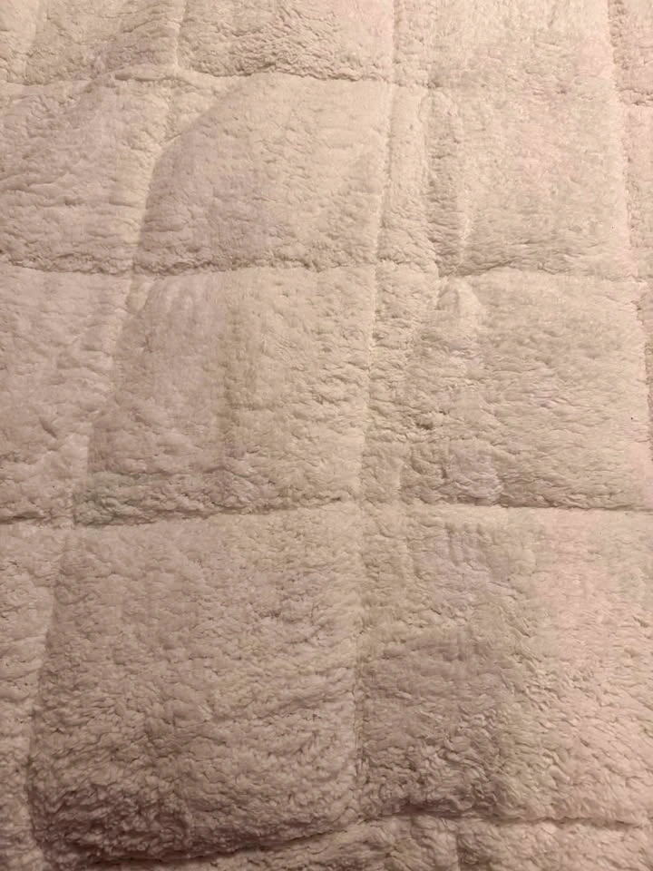 Queen Mattress Topper (Mattress cover)