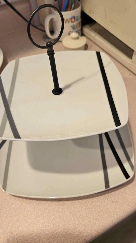 Retro Cakestand