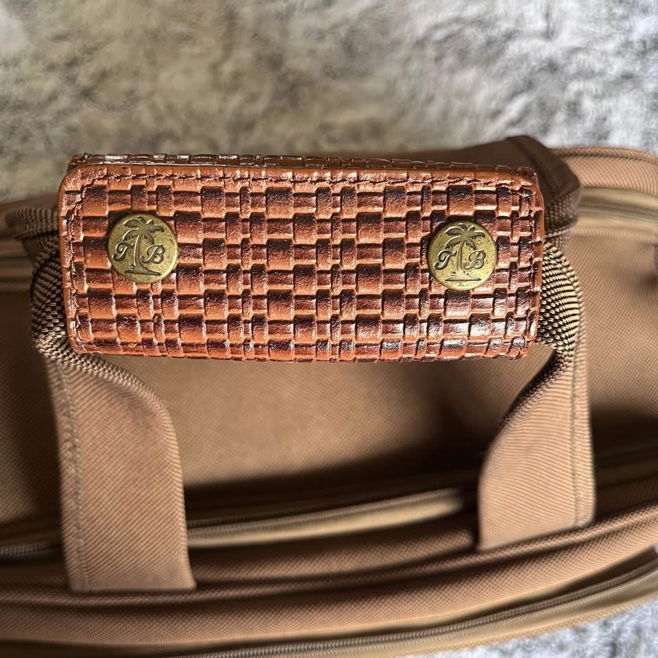 Tommy Bahama Brown Overnight/Carry-on Bag - photo 3